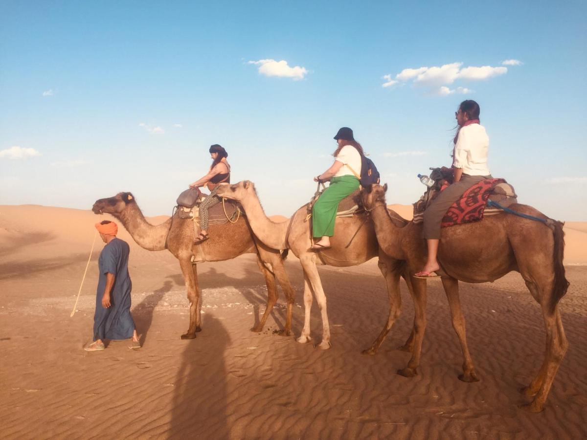 מרזאוגה Desert Camel Trekking Camp מראה חיצוני תמונה